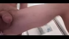 चलाएँ मैं प्रदर्शन कर रहा हूं