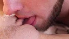 播放 我开始接触你的人格化..