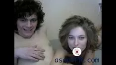 Abspielen Junges russisches Paar Webcam-Spaß 4