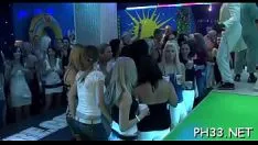 Redare Populați sunt fucworld-beater complet bldgeon