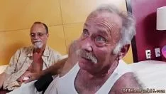 تشغيل الحفرة الإبطية للمراهقين و masturbatinkle الأشقر الجميل يظلون معطلين مع a