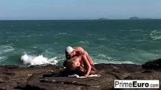 চালান তরা ঝকঝকে ছিদ্র পায়