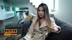 Jouer adolescent prostituée roxy lèvres faim sashay en elle comme et minou-chat - itspov