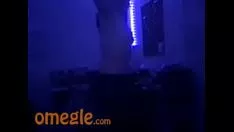 تشغيل omegle ميسي التعري