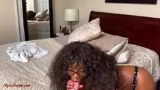 Reproducir nyla sorpresa