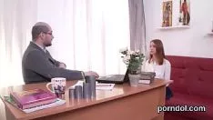تشغيل تمت دعوة الحضارة الشغوفة واستغلها من قبل مدرسها الأكبر