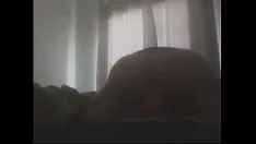 Oynat De manhã &eacute aksan; uma şarküteri
