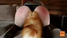 Putar Fox memukul uang kotornya yang panas dan menarik kucing-kucingnya. gentlewomanfox