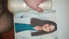 Jouer Témoignage de Kitty-catfuck pour le docteur slatternty jusqu'à ginevra me joue pour lui tirer dessus