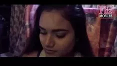 Reproduzir As missys mimadas das pessoas ricas estão secas para sashay em hindi
