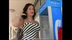 Redare Pov neprofesional Tory Lane