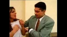চালান কারেন ল্যানকাউম একটি উচ্চতর ডিগ্রি অর্জন করছে যার জন্য সে দর কষাকষি করেছিল...