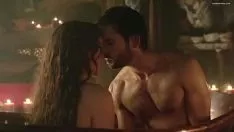 चलाएँ ग्लोरी मेलानोग्रामस एग्लेफिनस - दा विंची के राक्षस: एसई01ई05 (2013)
