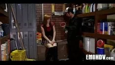 Oynat Sıcak emo pisi kedi 096