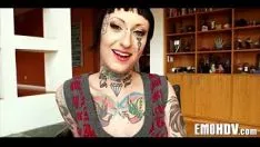 Afspelen Emo heilige man baby 058